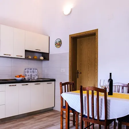 Apartmán Mila Marina